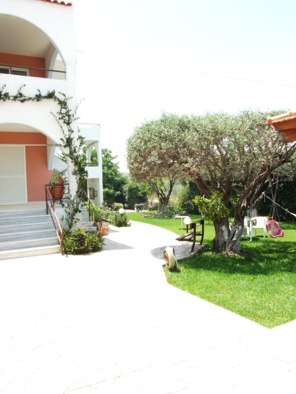 Aparthotel Sokrates 2*