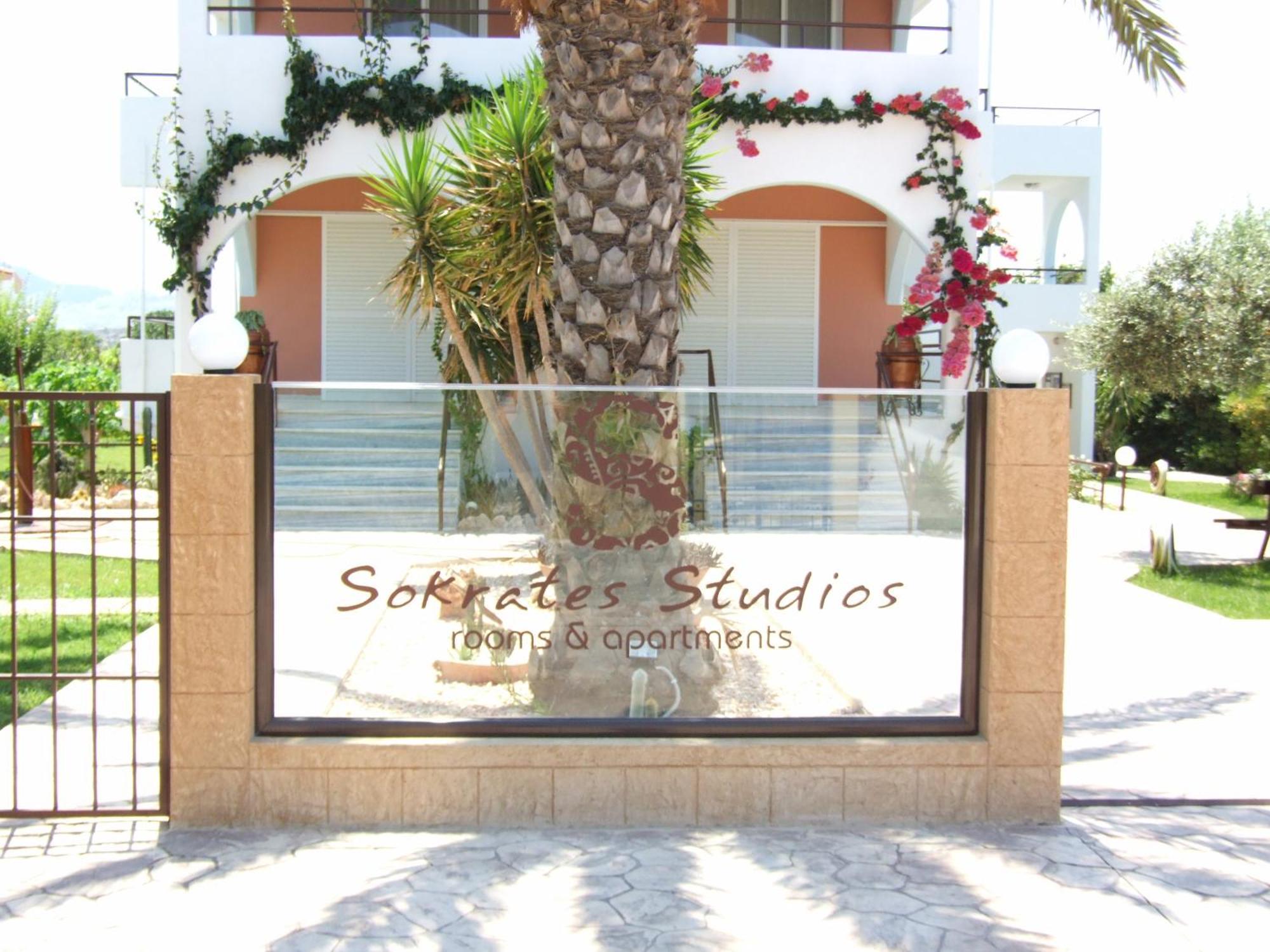 Aparthotel Sokrates 2*